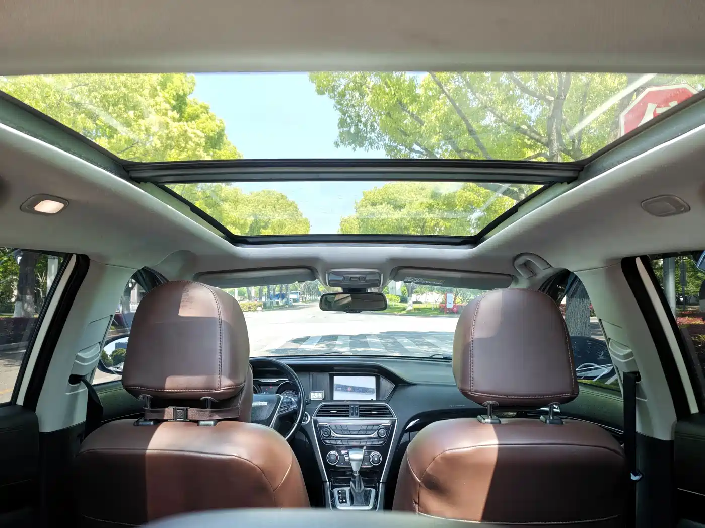 Leopaard CS10 2017 2017 Model 2.0T Automatic Luxury Edition
