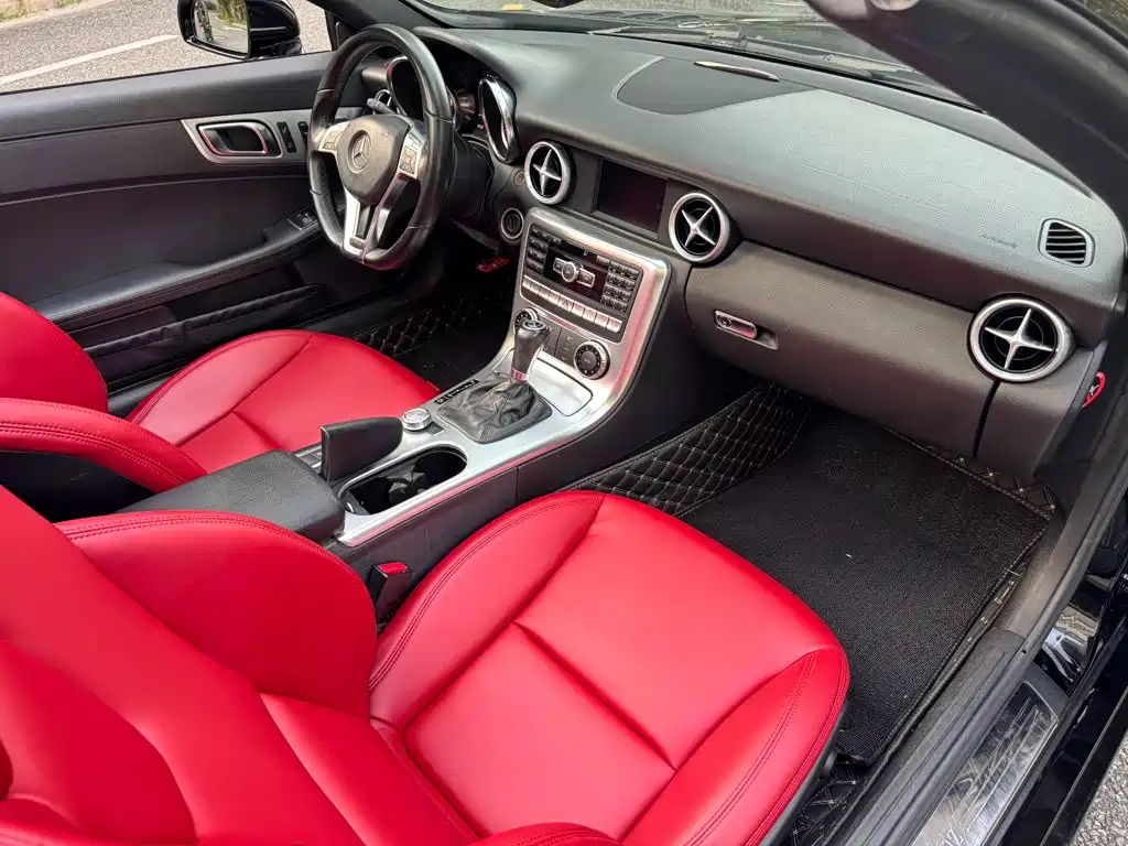 Mercedes-Benz SLK-Class 2013 2011 SLK 200 Fashion