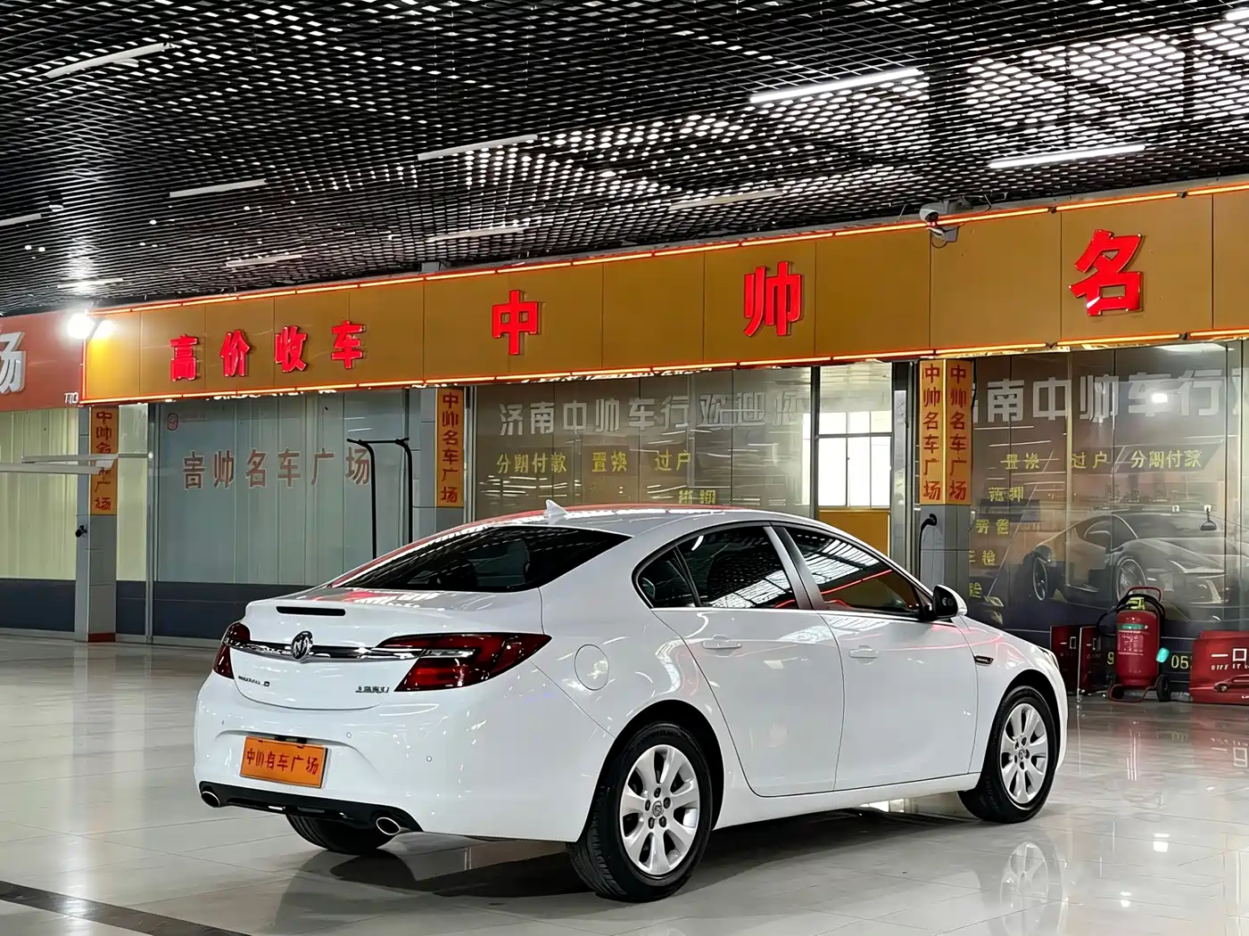 Buick Regal 2015 1.6T Leading Tech Edition фото 6