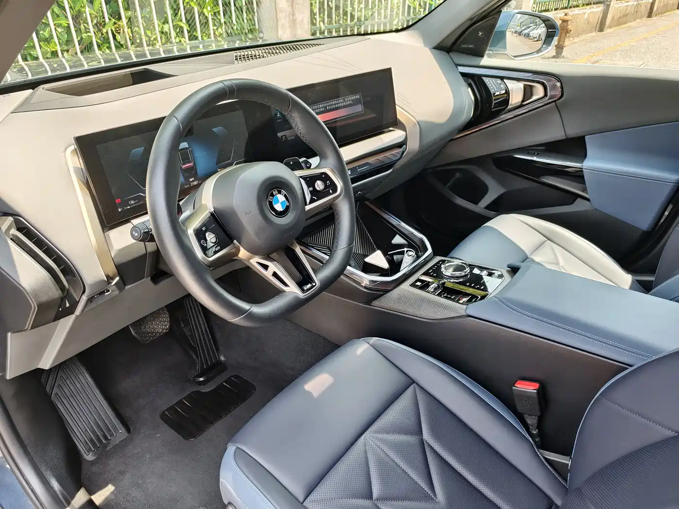 BMW X3 2025 xDrive30L Premium M Sport Package фото 9