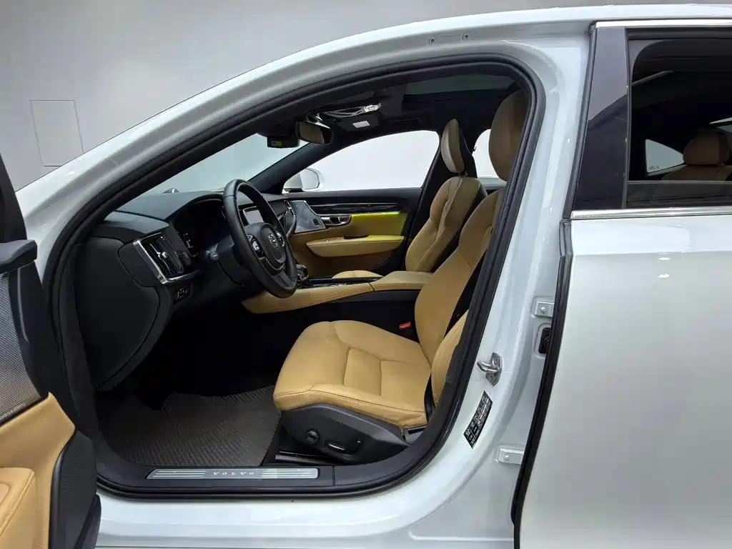 Volvo S90 2017 2017 T4 Inscription