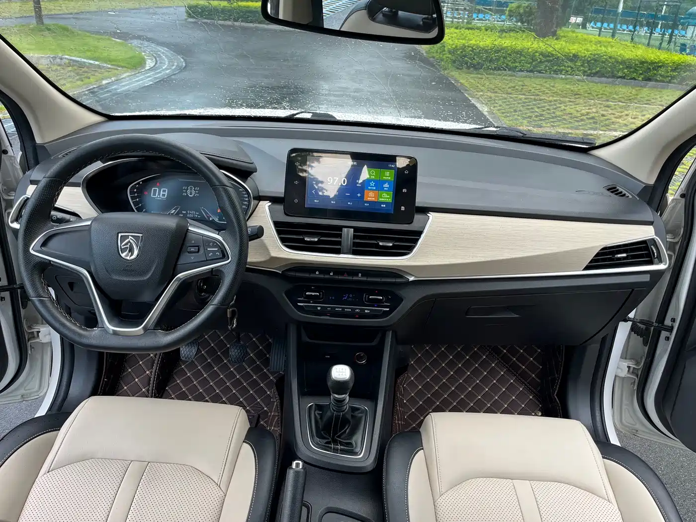 Baojun 360 2019 2018 1.5L Manual Luxury Model China V