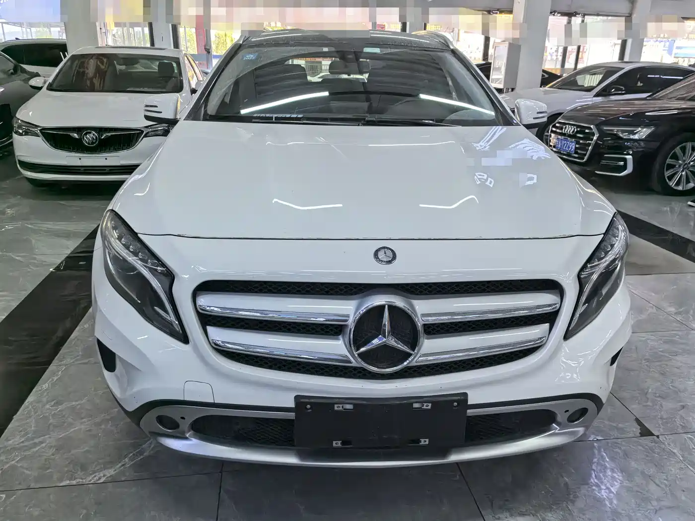 Mercedes-Benz GLA 2016 GLA 200 Fashion фото 2