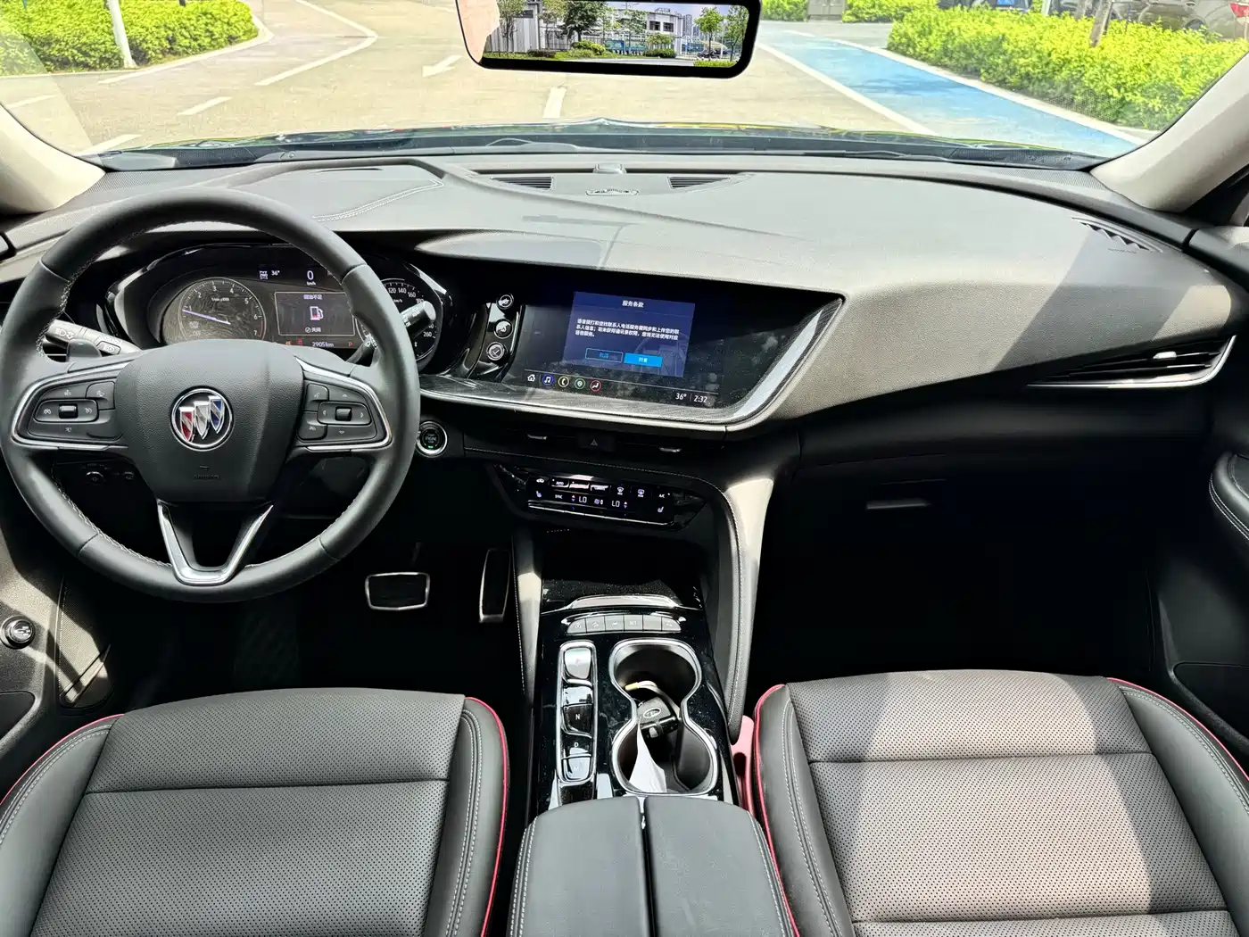 Фото 11 - Buick Envision S