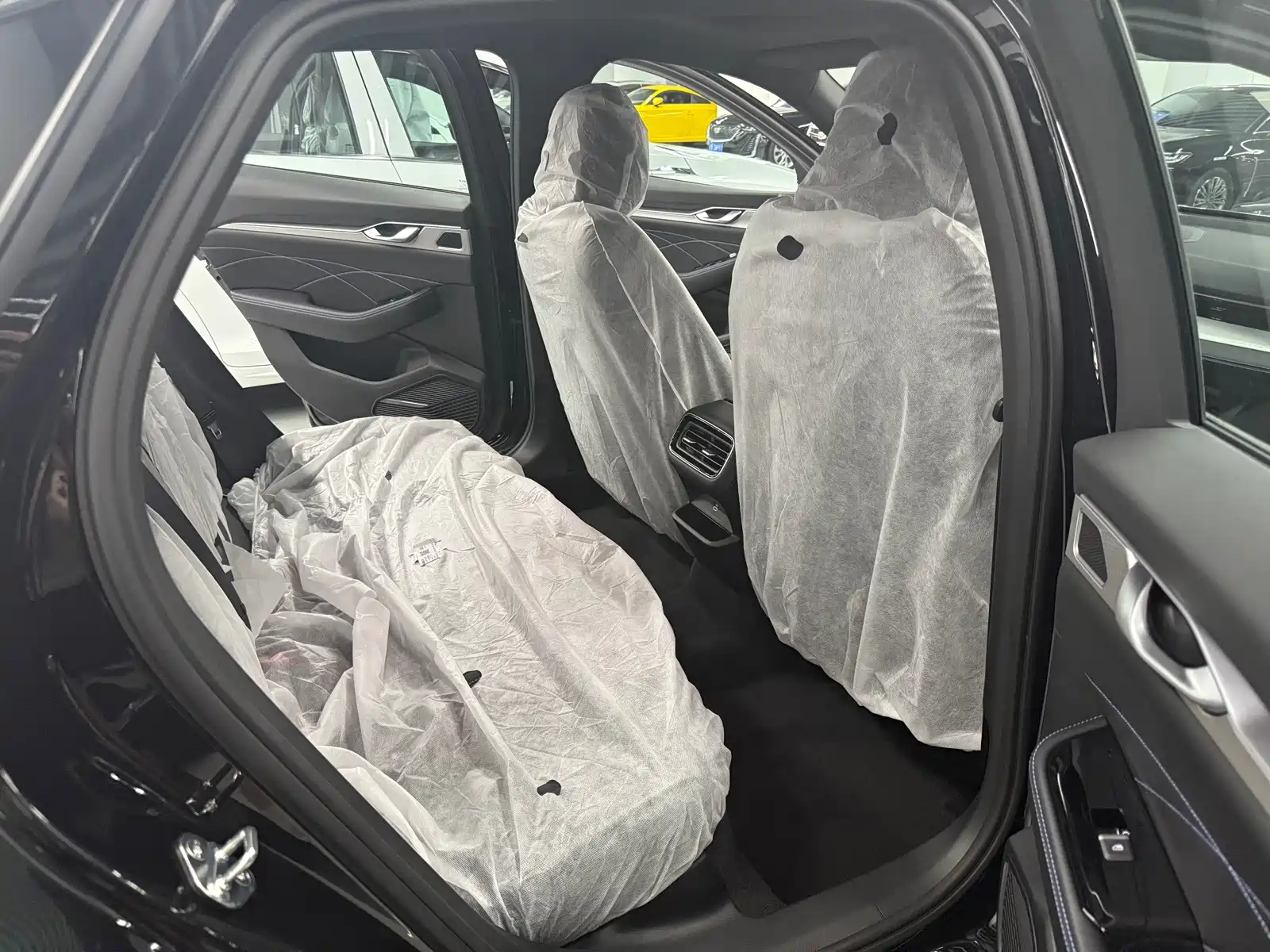 Фото 7 - Geely Preface