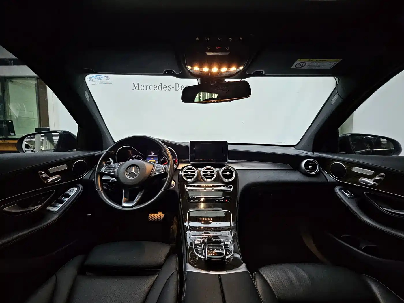 Mercedes-Benz GLC 2019 GLC 260 4MATIC Dynamic фото 11