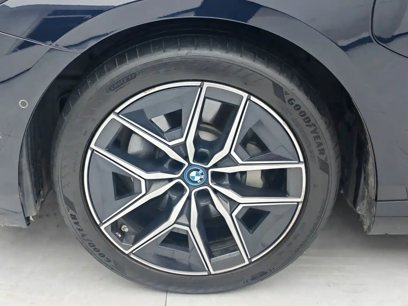 BMW i5 2024 2024 eDrive 35L M Sport Package