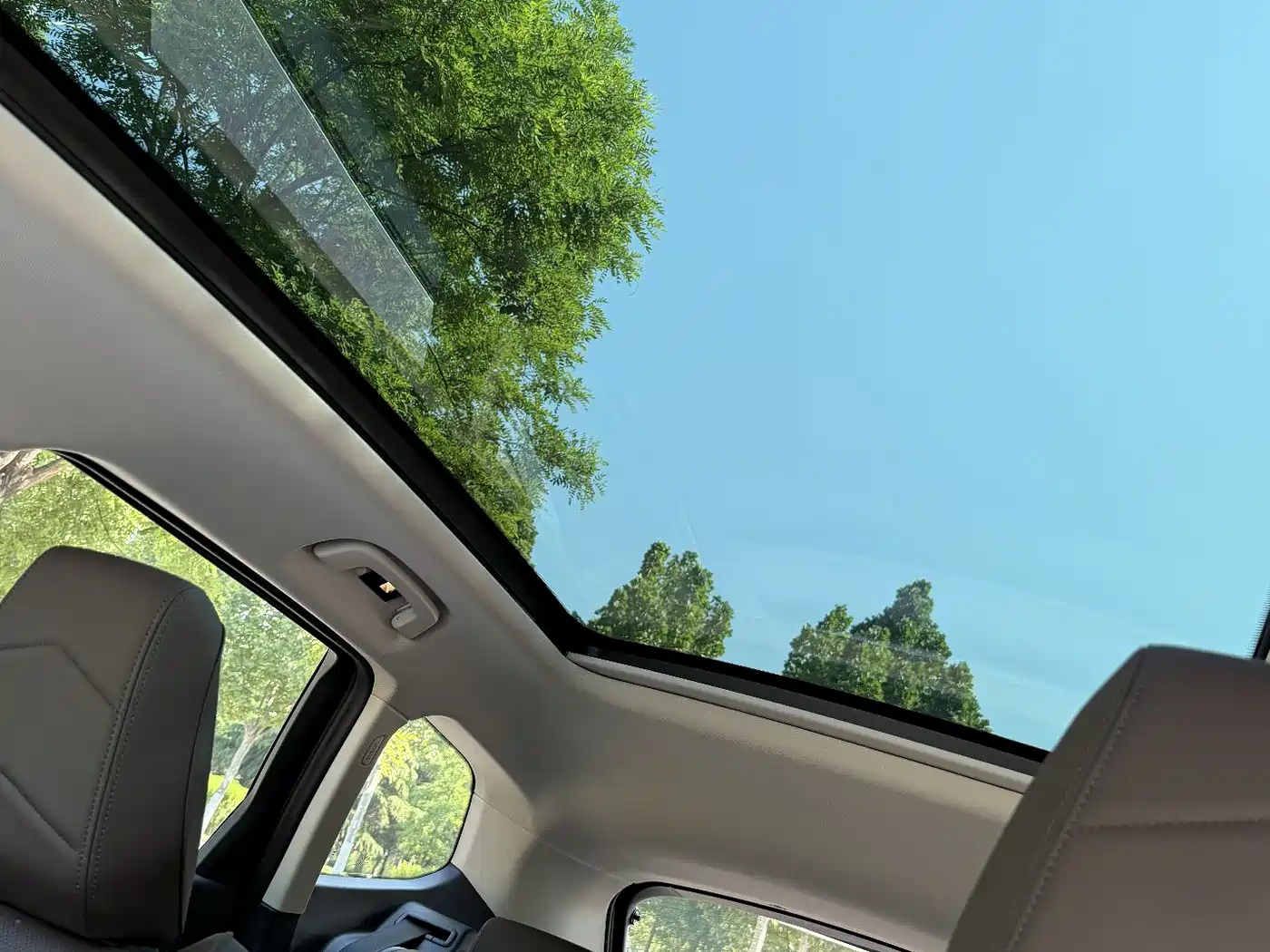 BMW X1 2023 sDrive20Li X Design Package фото 15
