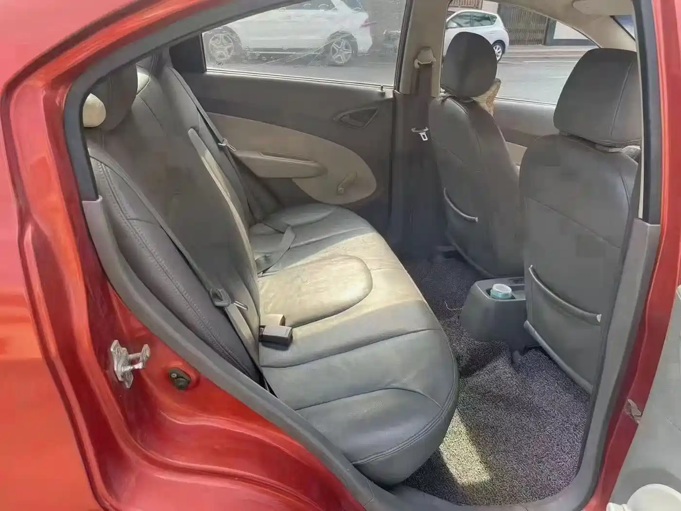 Chevrolet Sail 2010 Sedan 1.2L Manual Fashion Edition фото 9