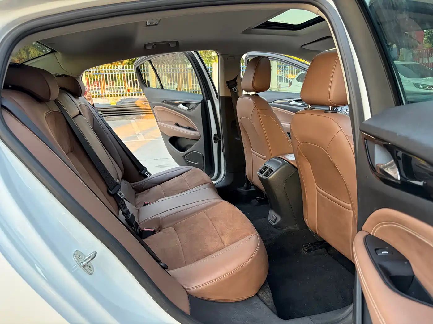 Buick Regal 2017 20T Elite Type фото 14