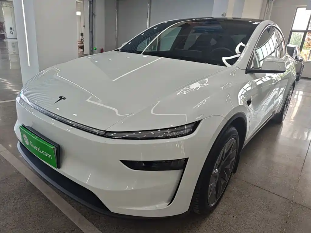 Tesla Model Y L 2025 2025 Facelift Long Range AWD