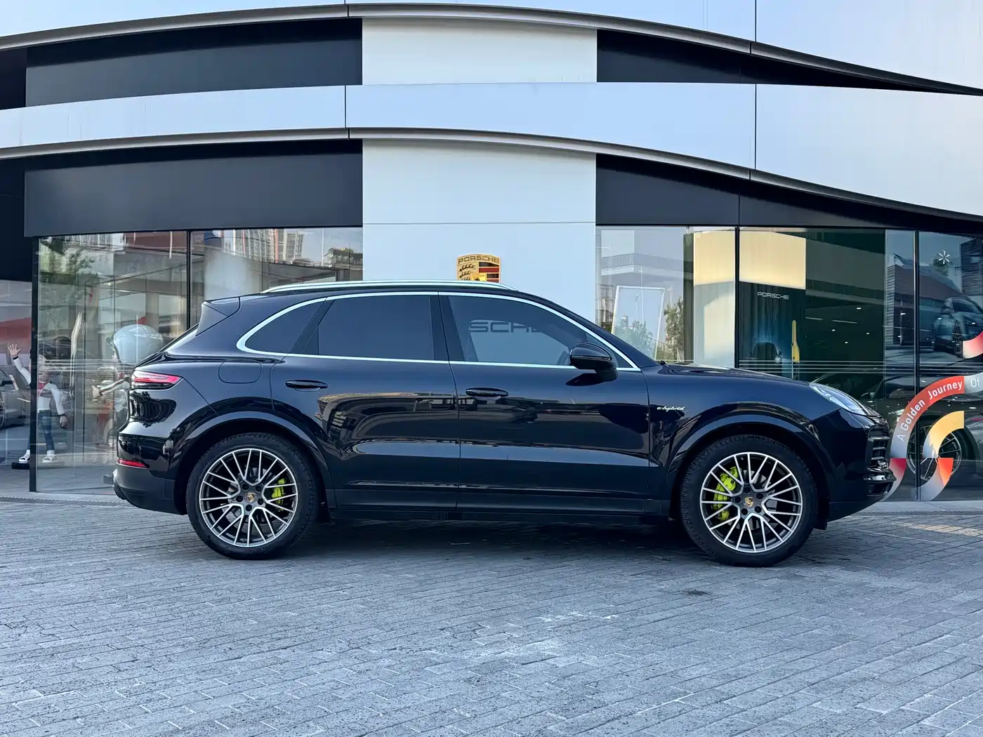 Porsche Cayenne New Energy 2020 Cayenne E-Hybrid 2.0T фото 5