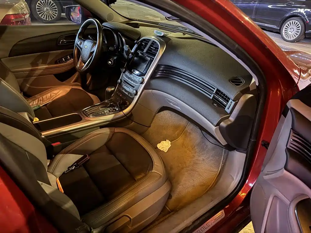Chevrolet Malibu 2012 2012 2.0L Automatic Luxury Edition