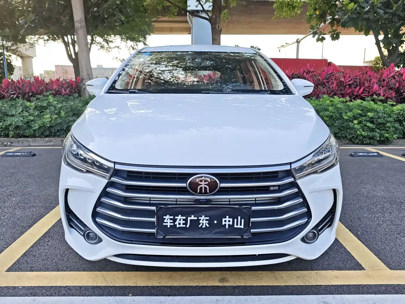 BYD Song MAX 2017 1.5T Auto Smart Luxury 7-Seater фото 2