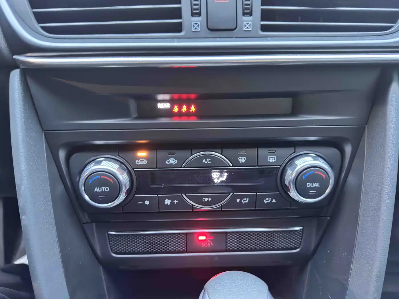MAZDA CX-4
