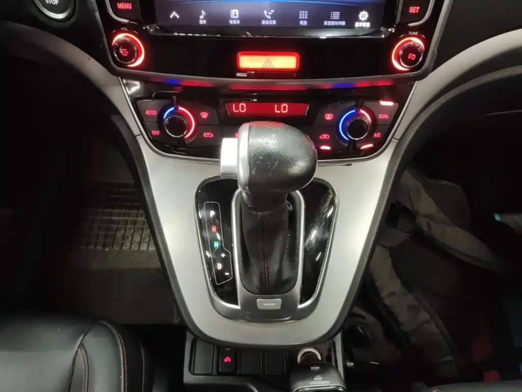 Haval M6 2017 2017 1.5T Automatic 2WD Elite