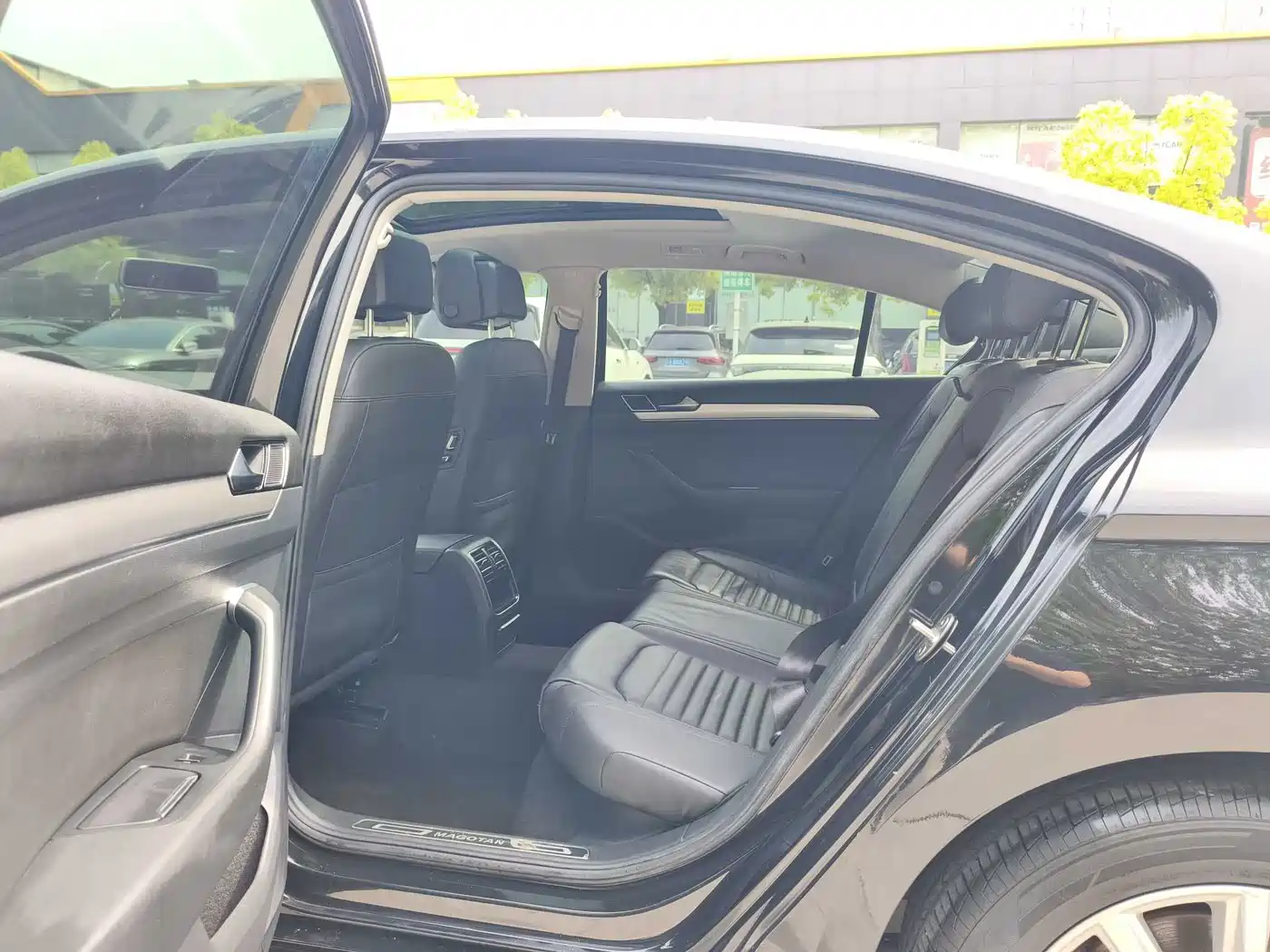 Volkswagen Magotan 2019 330TSI DSG Leading China V фото 7