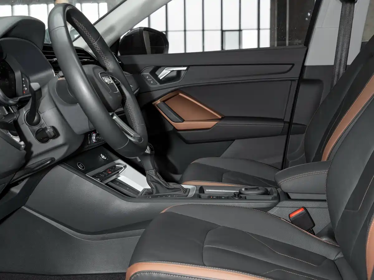 Audi Q3 2023 35 TFSI Fashion Elegance (1.4T) фото 17