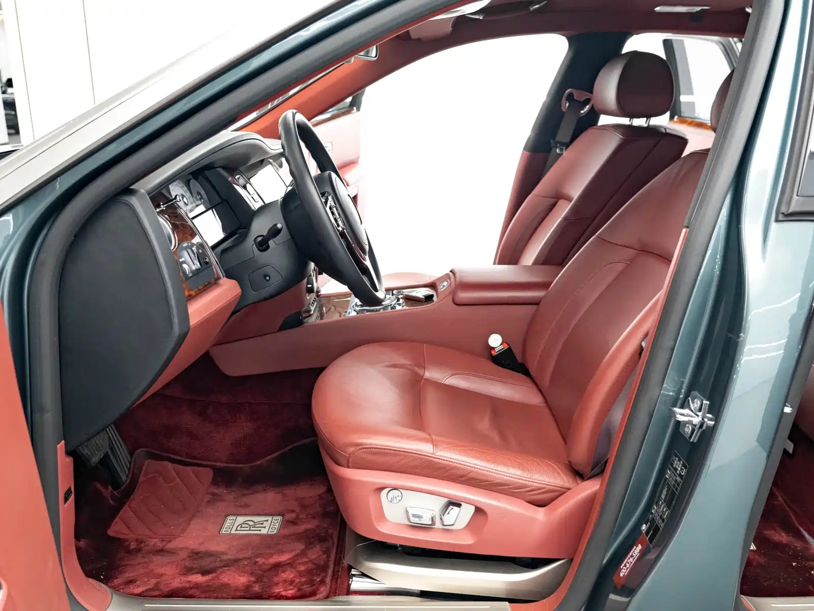 Фото 6 - Rolls-Royce Ghost