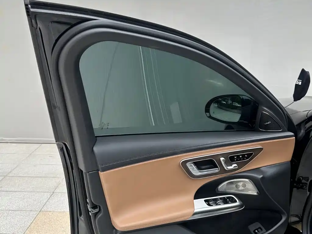 Mercedes-Benz E-Class 2026 2026 E 300 L Luxury