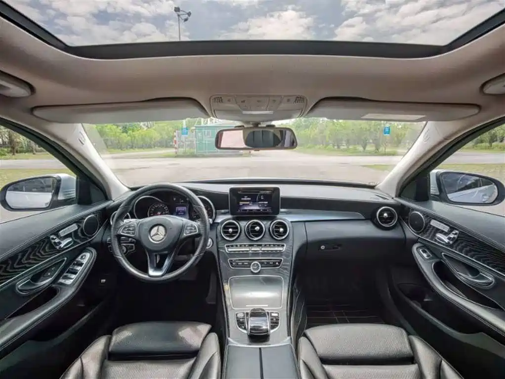 Mercedes-Benz C-Class 2017 C 200 L Sport фото 8