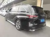 Фото 5 - Toyota Granvia