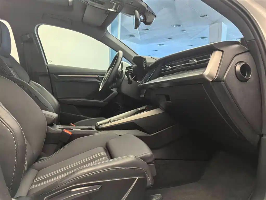 Audi A3 2023 Sportback 35 TFSI Fashion Sport фото 10