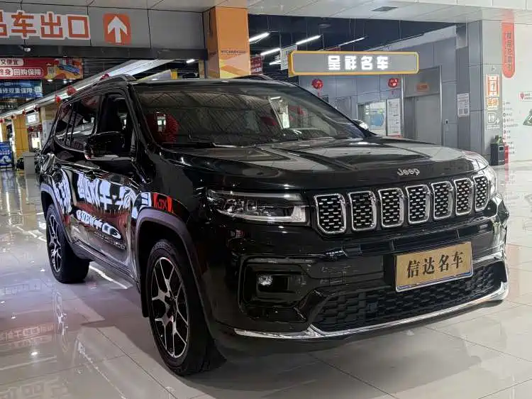 JEEP GRAND COMMANDER