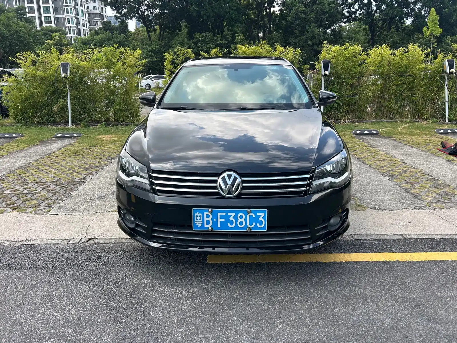 صورة 1 - Volkswagen Bora