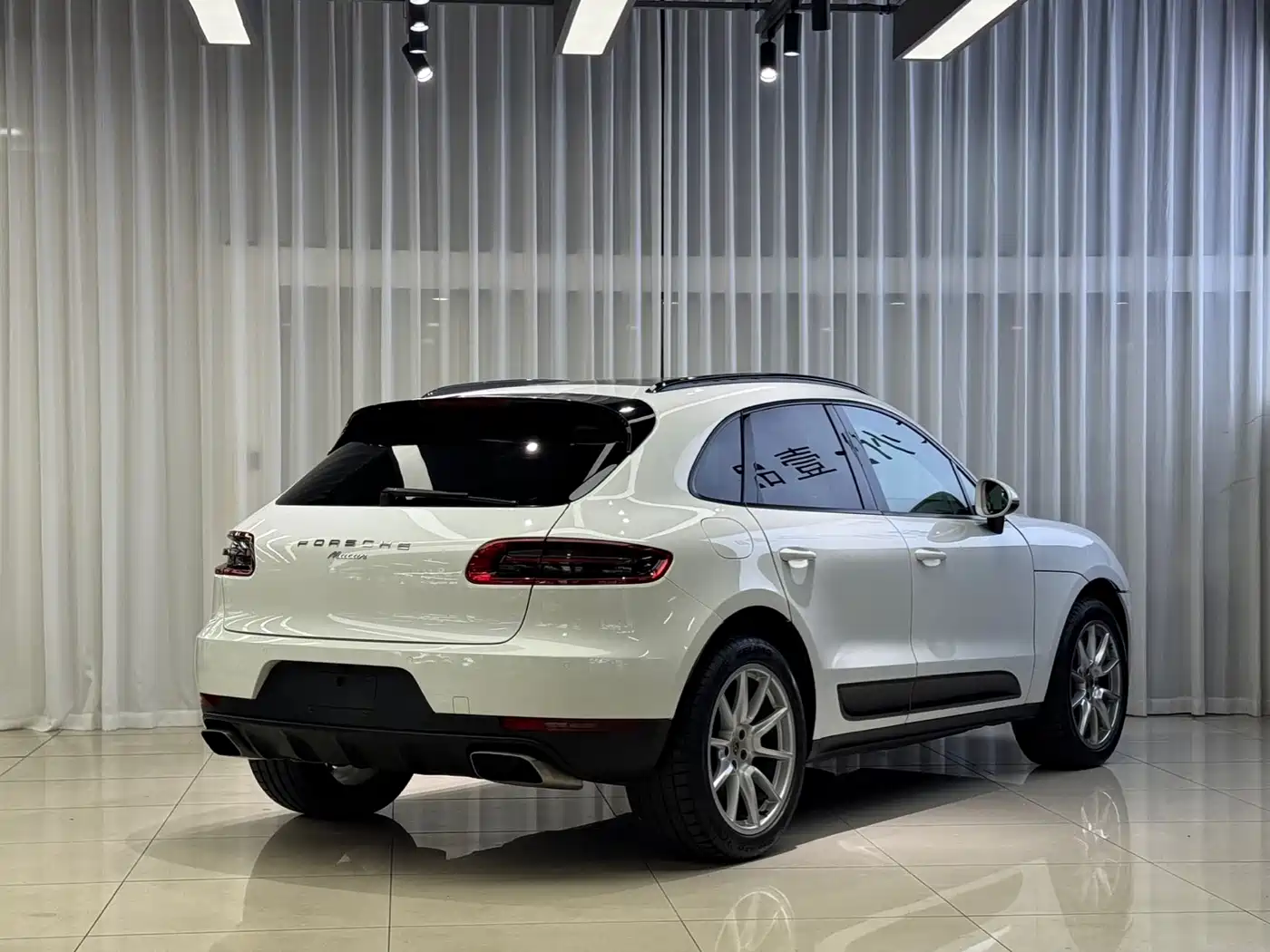 Porsche Macan 2014 Macan 2.0T фото 15
