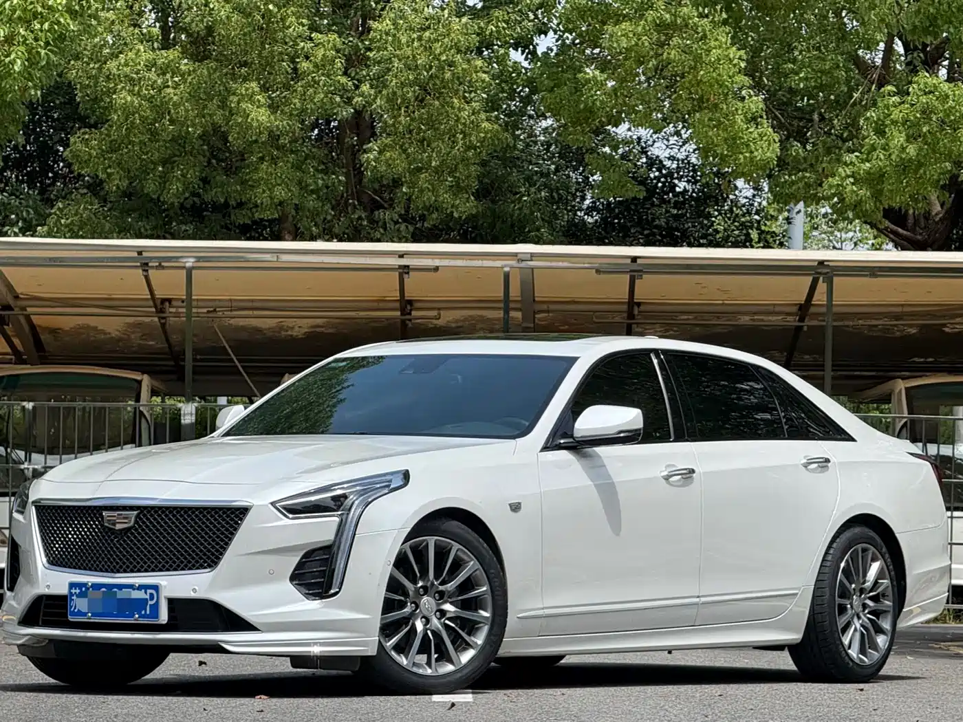 CADILLAC CT6