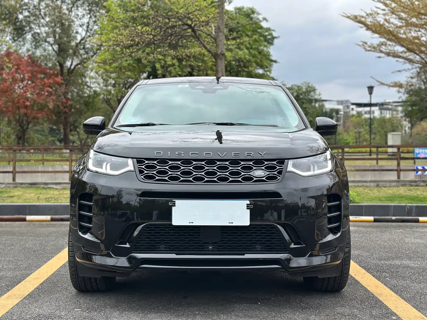 LAND ROVER DISCOVER SPORTS