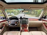Фото 12 - Toyota Crown