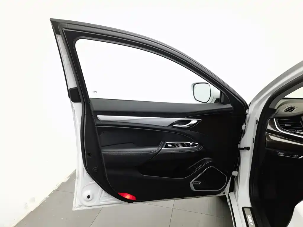 Geely Borui PHEV 2018 2018 1.5T PHEV Glory Edition