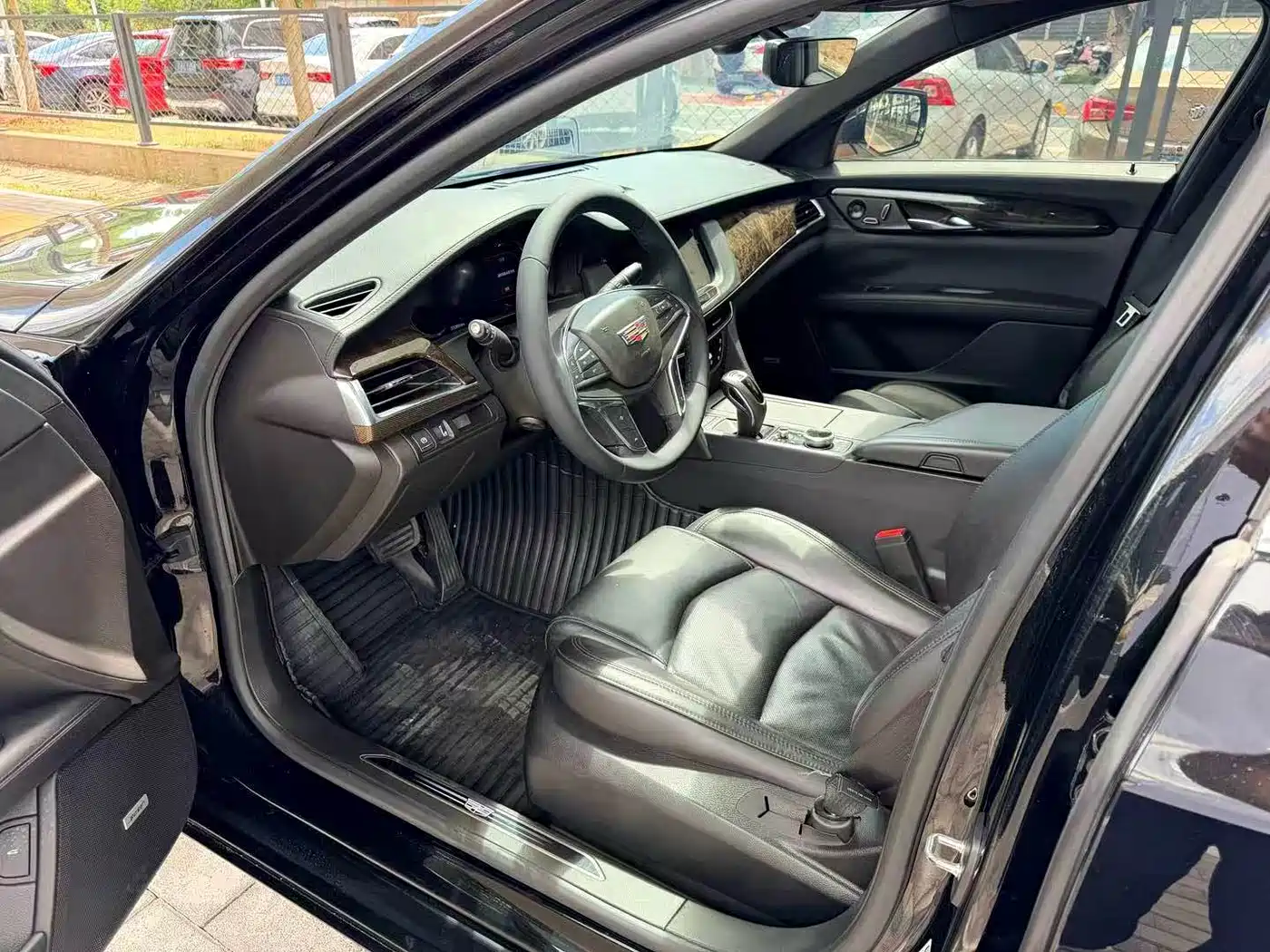 Фото 7 - Cadillac CT6