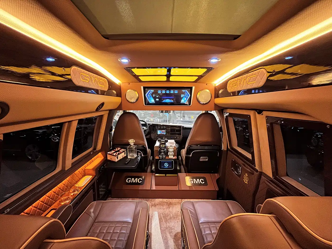 GMC Savana 2014 2015 5.3L G660S 4WD Elegance Edition
