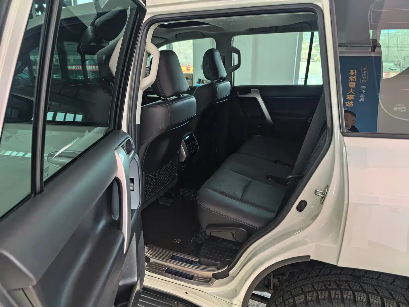 Toyota Prado 2018 3.5L Auto TX-L фото 8