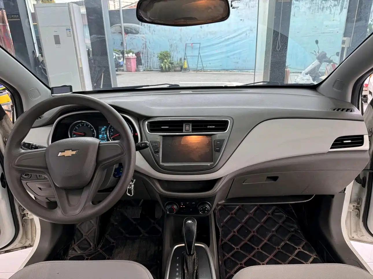 Chevrolet Lova RV 2017 2016 1.5L Automatic Easy-Ride