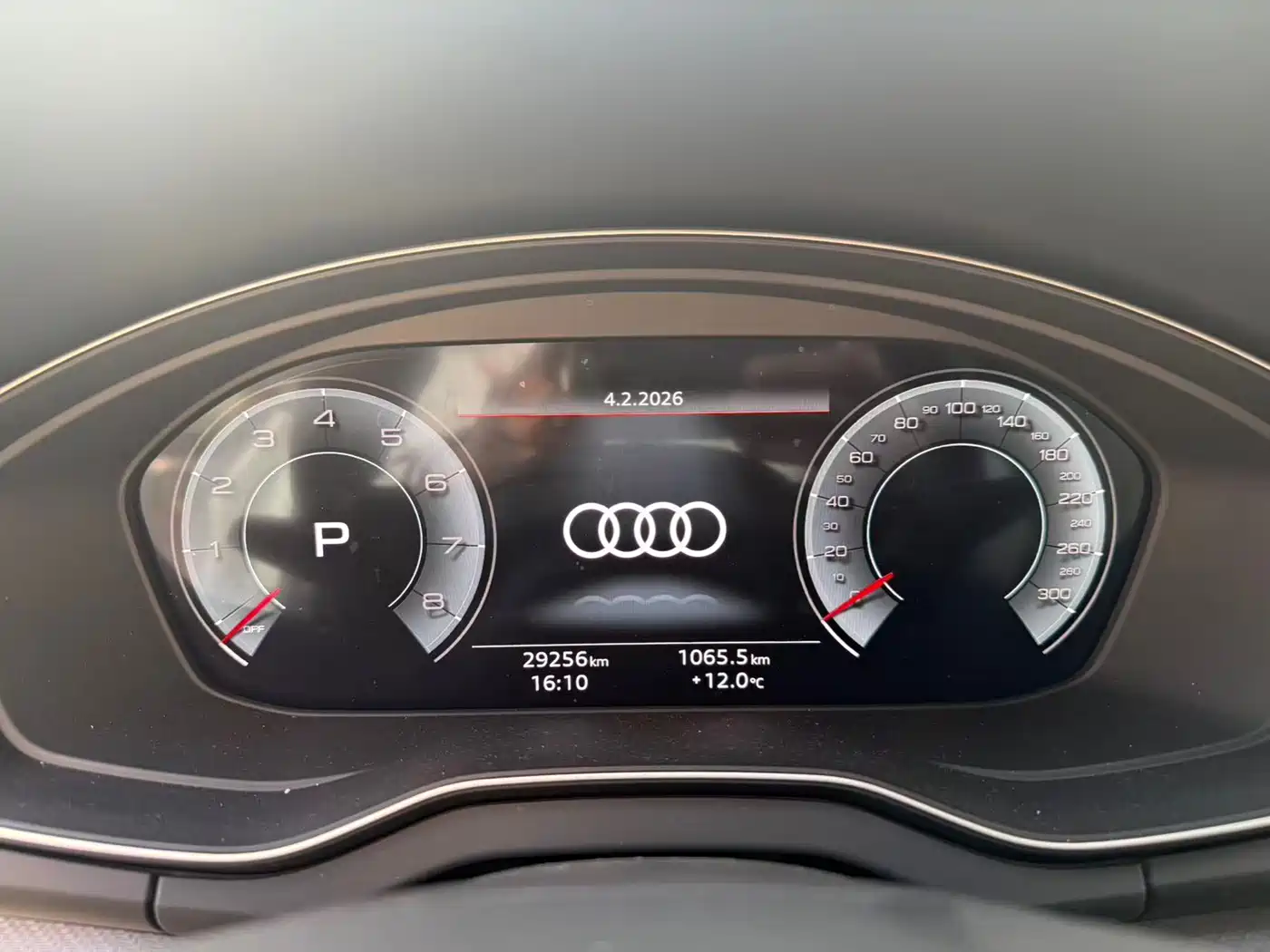 Audi Q5L 2024 Model 40 TFSI Luxury Dynamic фото 9