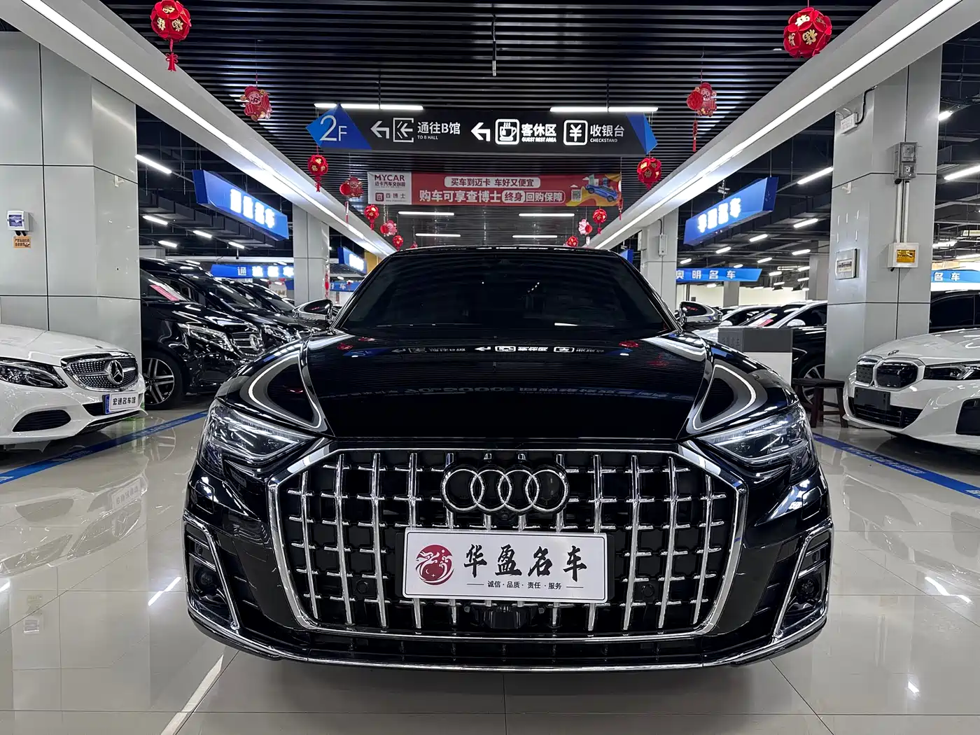 Фото 2 - Audi A8