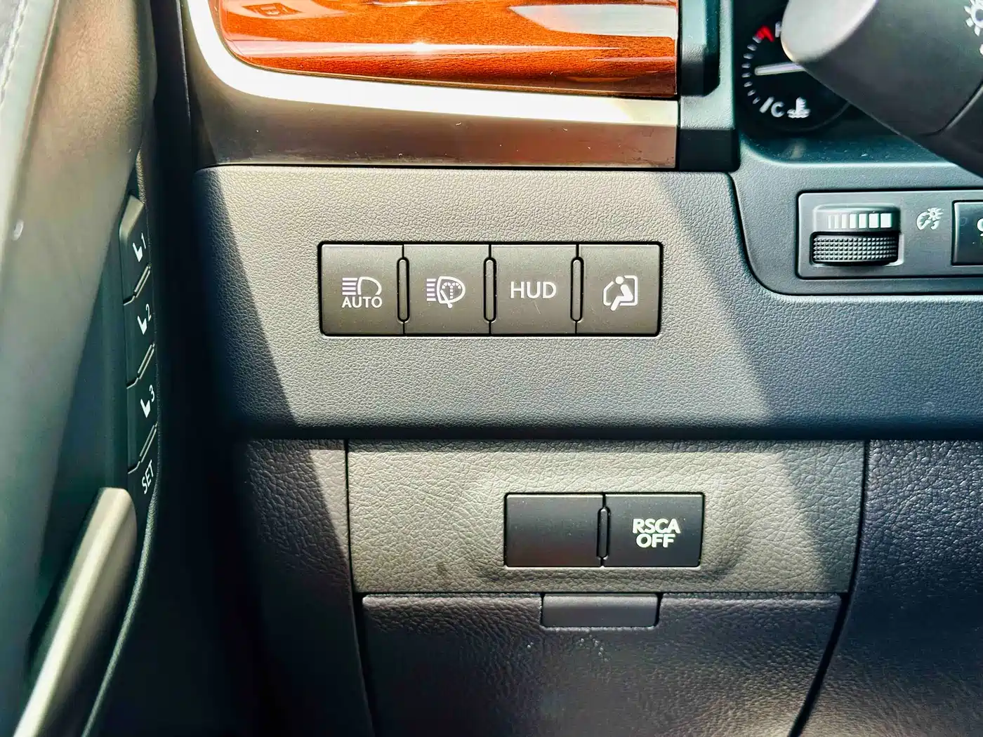 Lexus LX 2019 570 Dynamic Luxury Edition фото 13