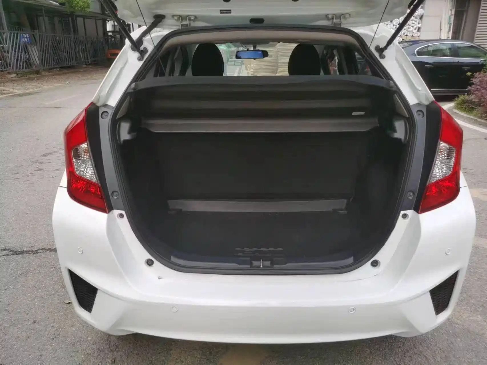 صورة 11 - Honda Fit