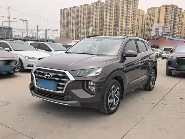 Hyundai Hyundai Tucson 2019 280TGDi Dual Clutch 2WD Fashion Edition China V