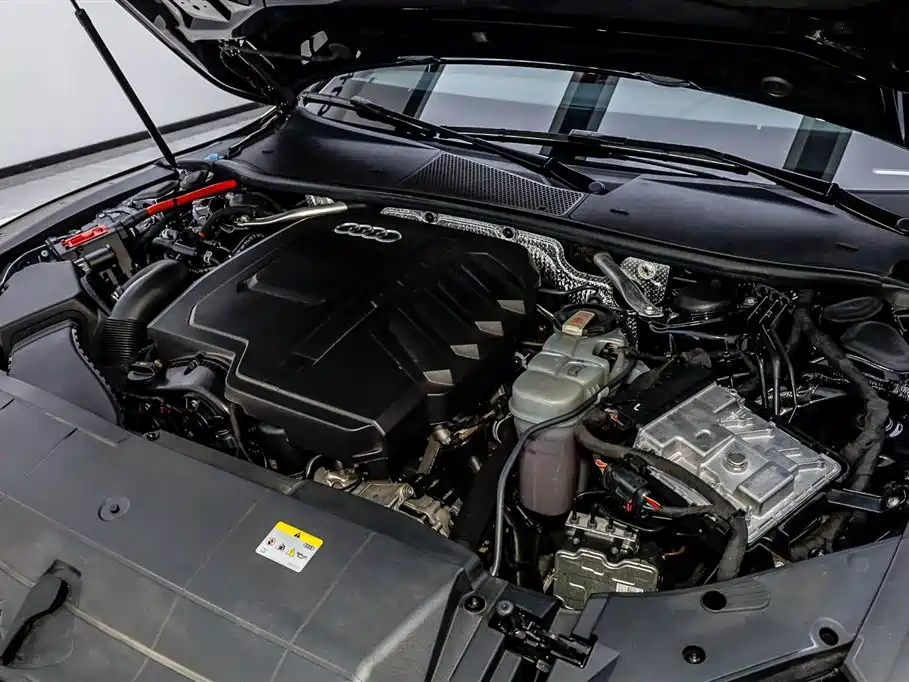 Audi A7L 2024 45 TFSI quattro Black Warrior Edition фото 34