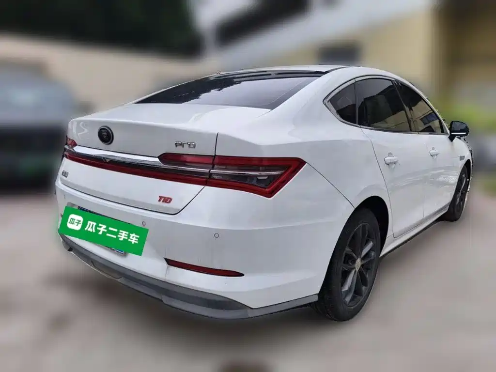 BYD Qin Pro 2018 2018 1.5TI Automatic Smart Connect Prestige Edition