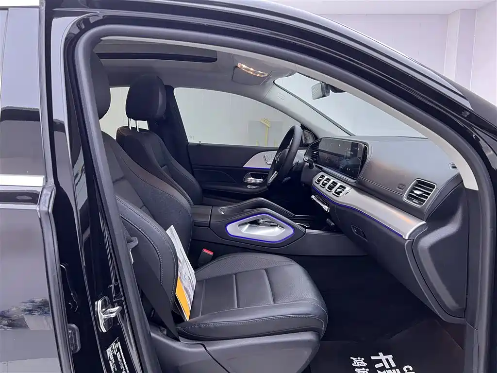 Mercedes-Benz GLE Coupe 2020 GLE 350 4MATIC Coupe SUV Fashion фото 20