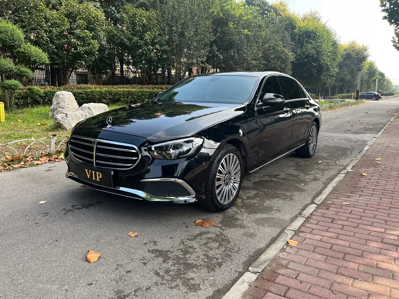 Фото 3 - Mercedes-Benz E-Class