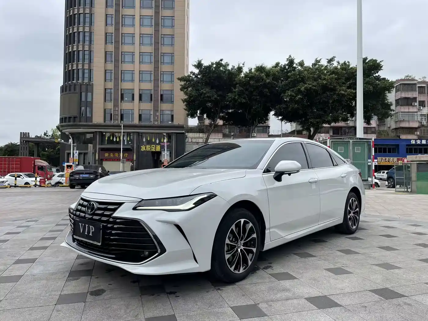Toyota Avalon 2023 2.0L Premium Selection