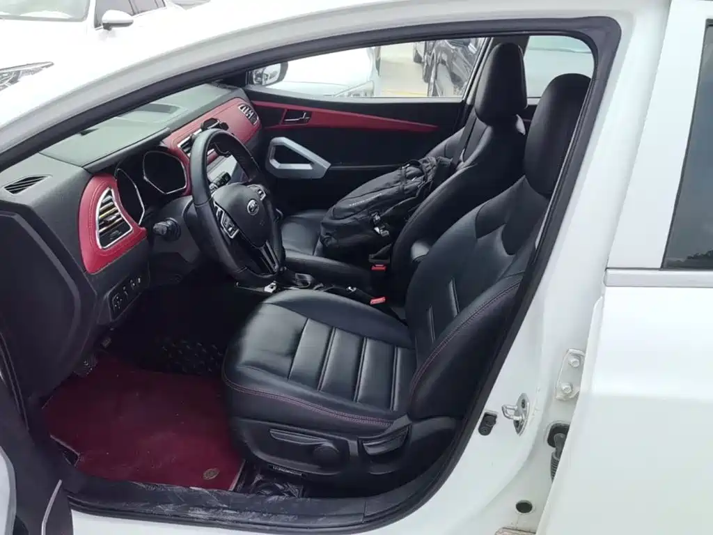 JAC Refine S2 2017 2017 1.5L CVT Luxury