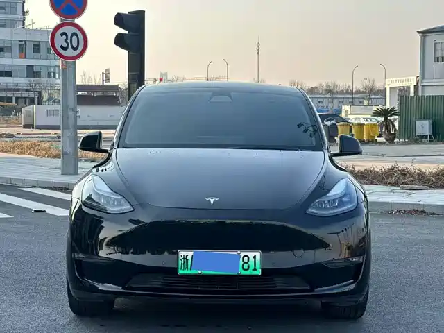 Tesla Model Y 2022 Facelift Rear-Wheel Drive Version